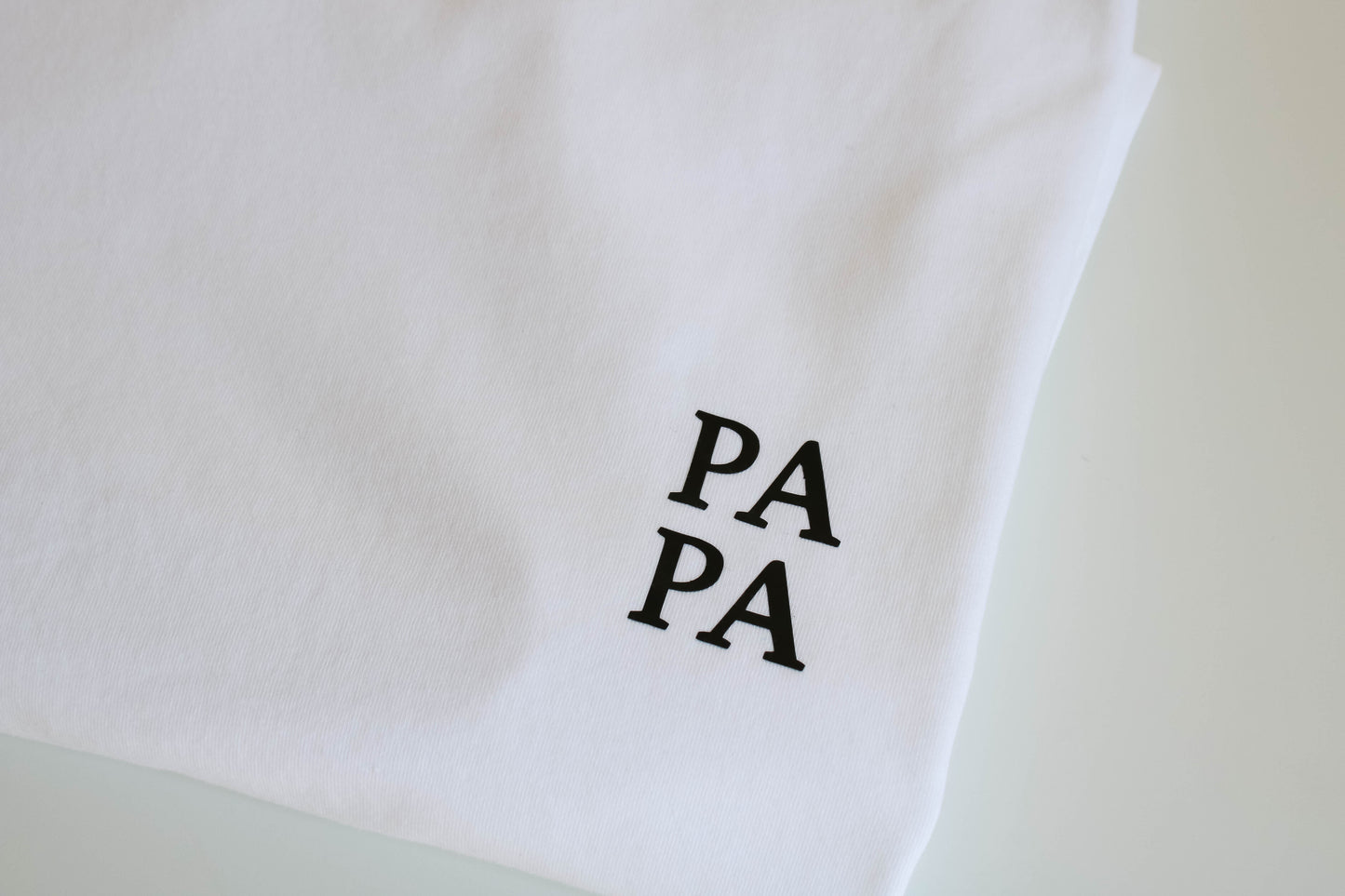 Statement T-Shirt "PAPA" (Weiß/Schwarz)