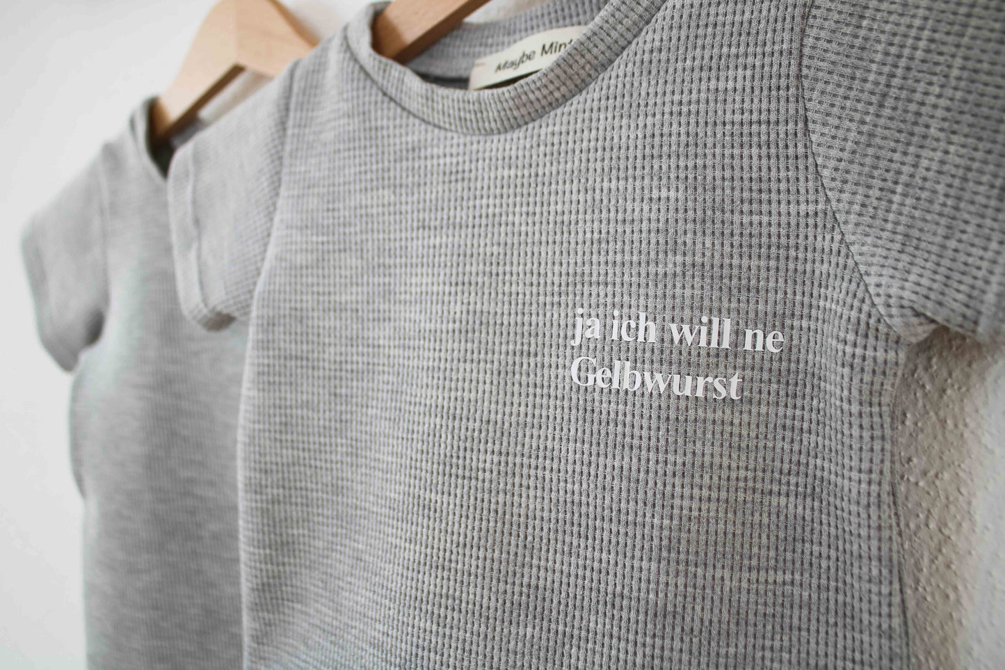 T-Shirt "Gelbwurst" (Grau)