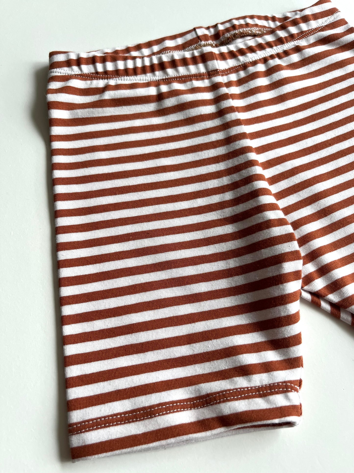 Kurze Leggings "Stripes" (Kupfer)