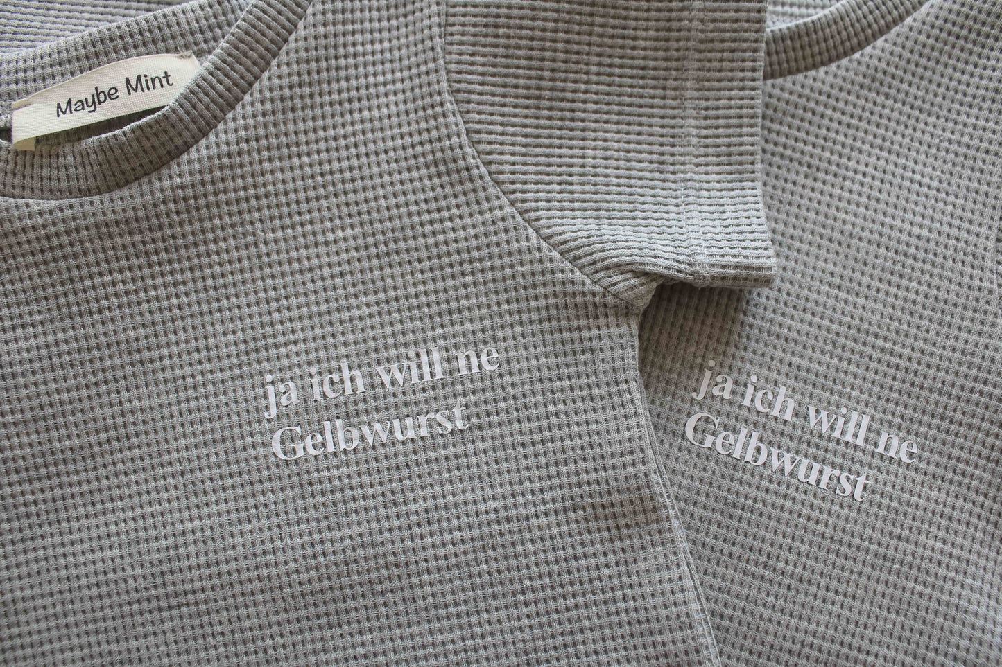 T-Shirt "Gelbwurst" (Grau)