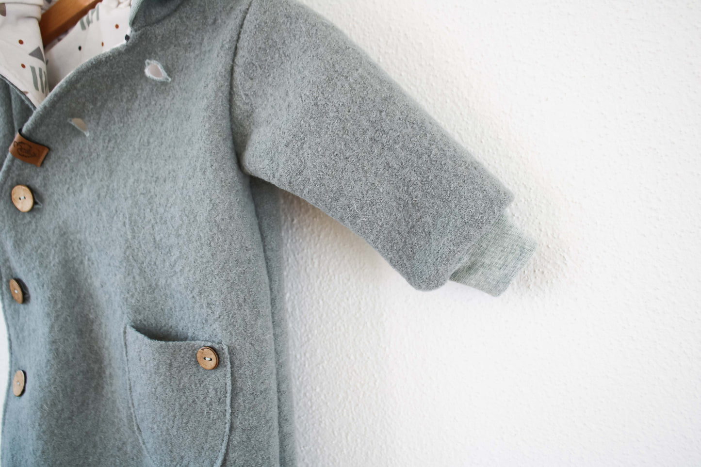 Wollwalk Overall "Geo" (Mint) mit Jerseyfutter