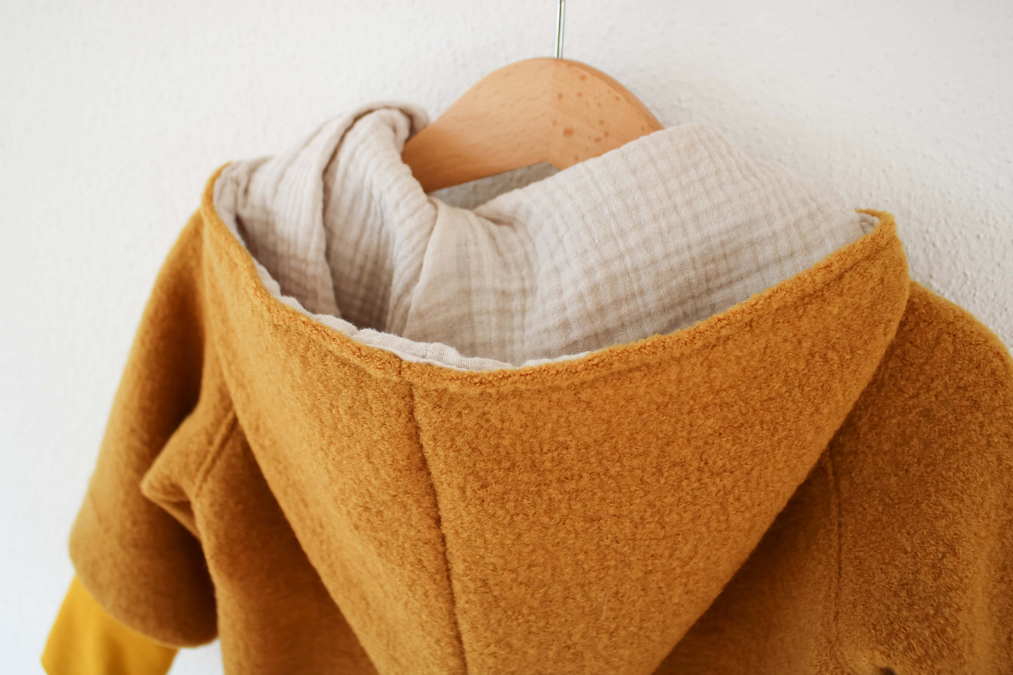 Wollwalk Jacke (Senf) mit Musselinfutter