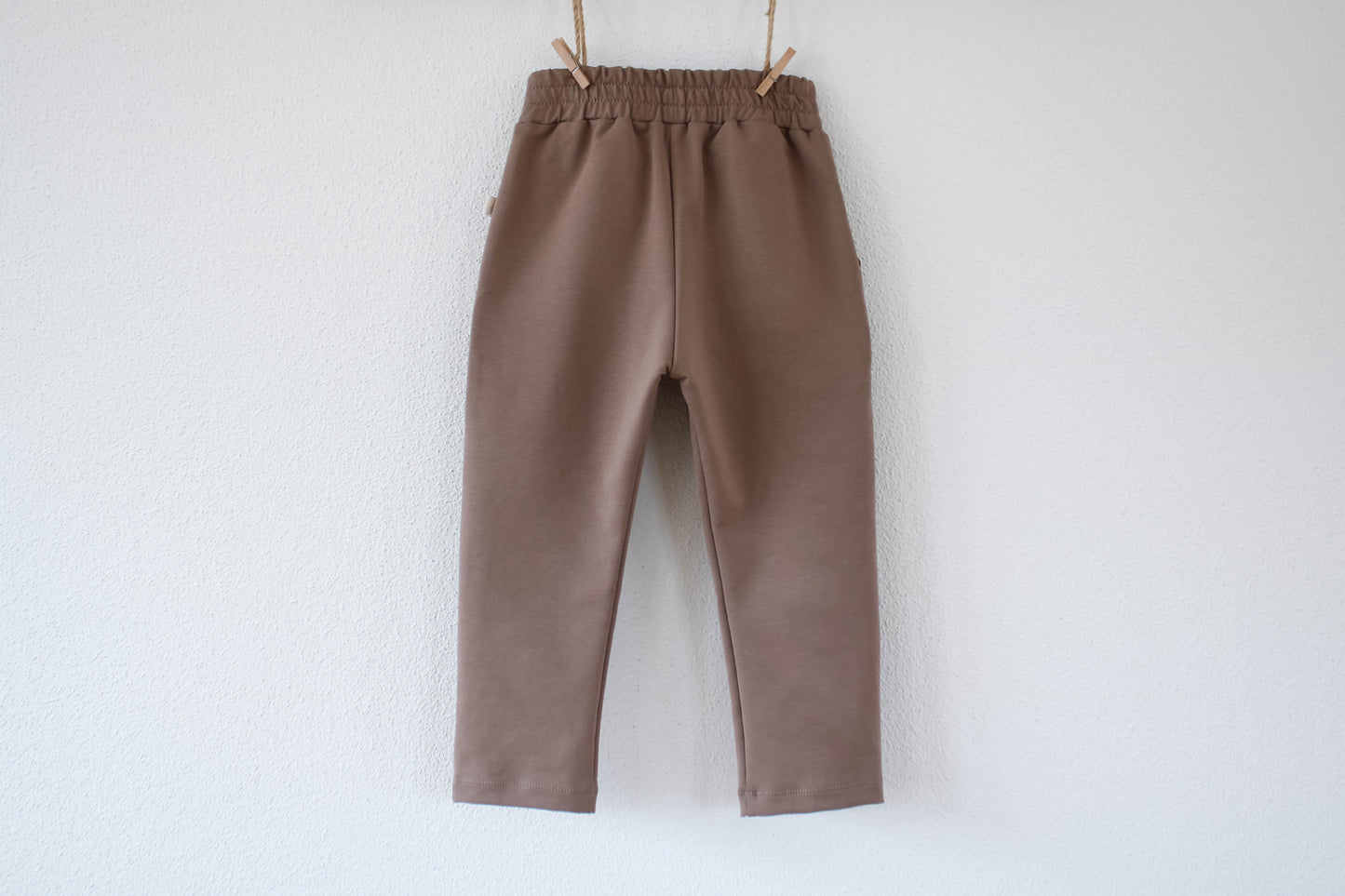 Joggers mit Taschen (Braun)