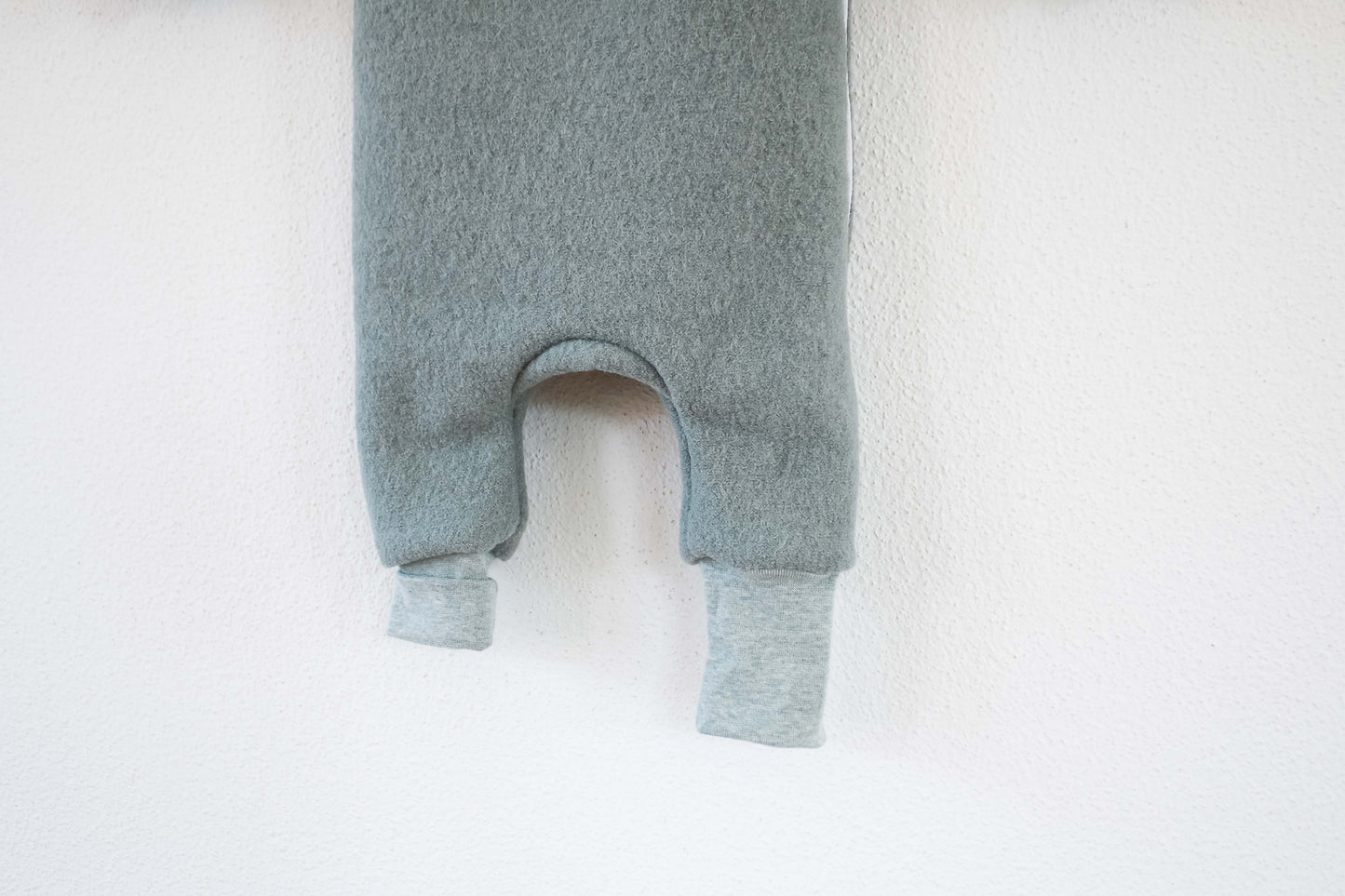 Wollwalk Overall "Geo" (Mint) mit Jerseyfutter