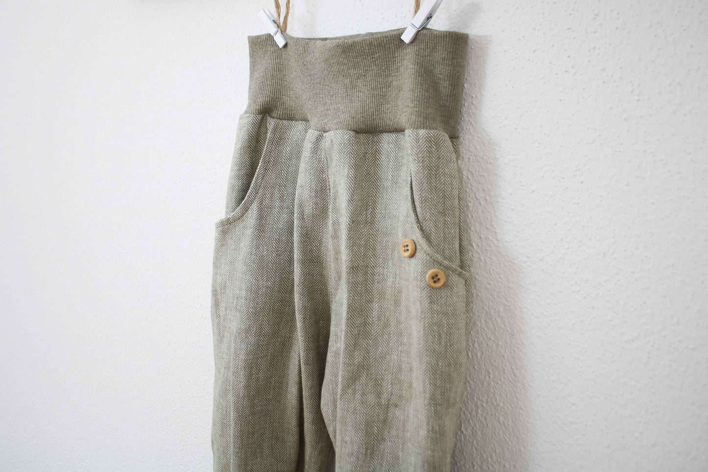 Knickerbocker "Natural Stripe" (Oliv)