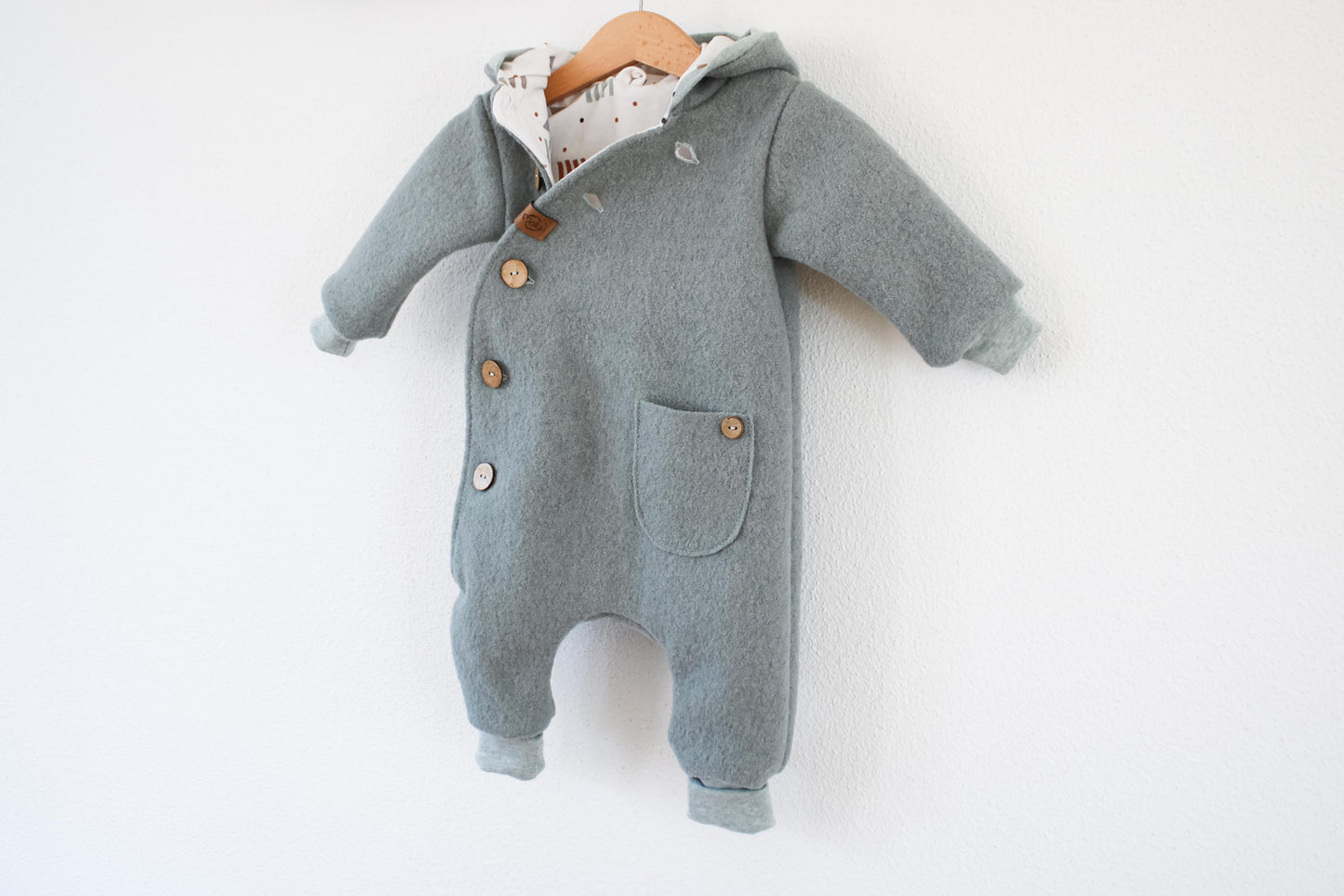 Wollwalk Overall "Geo" (Mint) mit Jerseyfutter