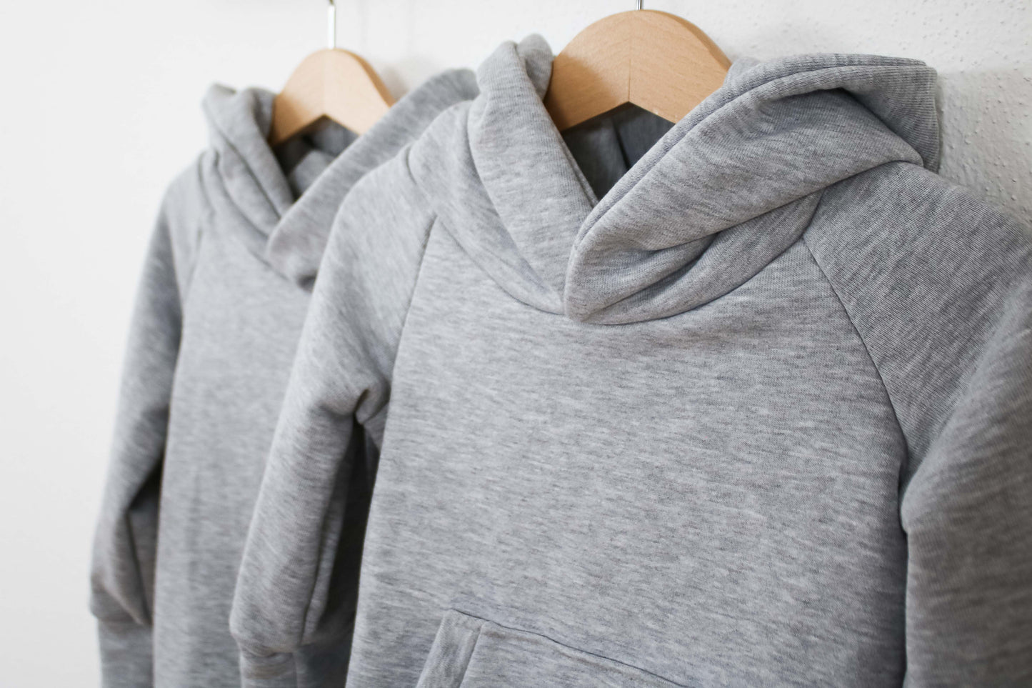Kuschelsweat Hoodie "Dusty Grey" (Hellgrau)