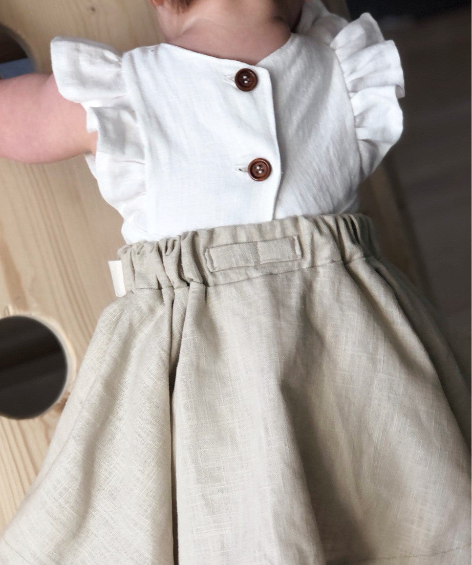 Ruffled Romper "Leinen" (Creme)