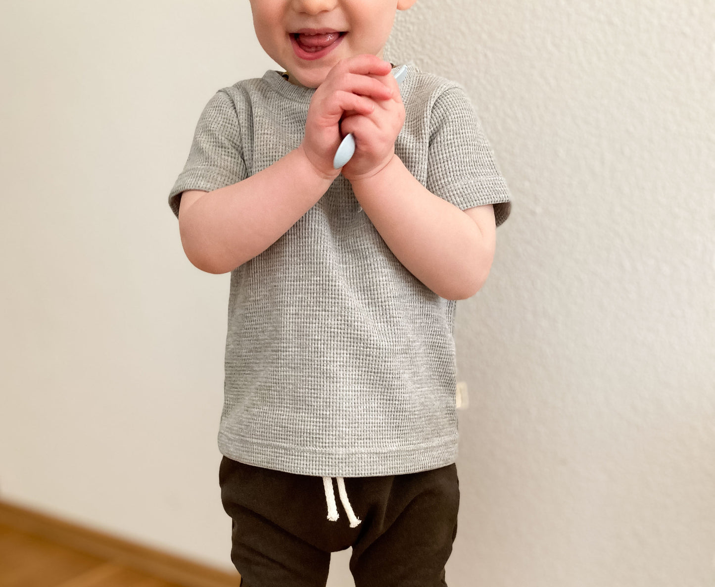 T-Shirt "Gelbwurst" (Grau)