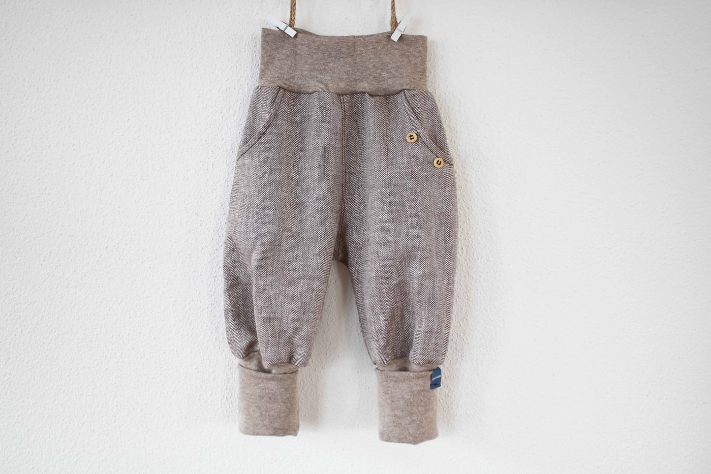 Knickerbocker "Natural Stripe" (Braun)
