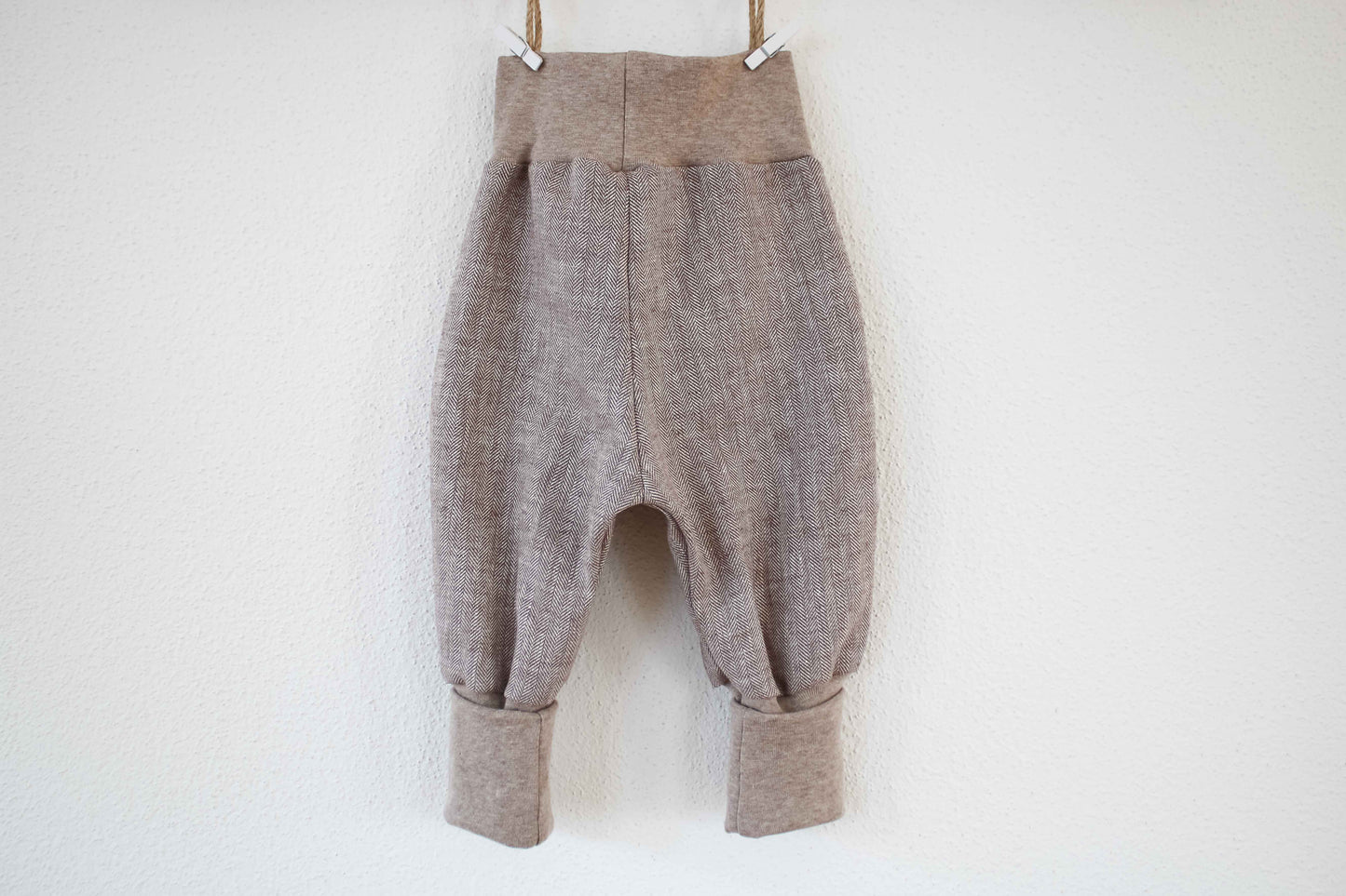 Knickerbocker "Natural Stripe" (Braun)
