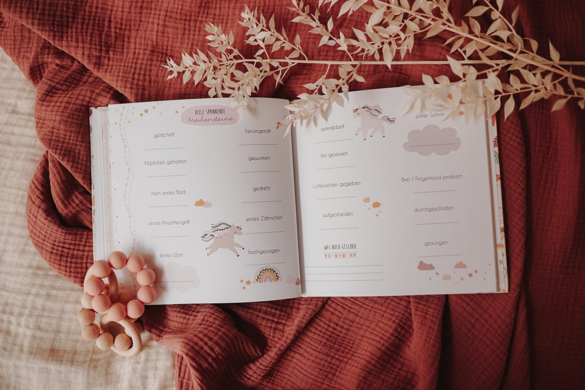 Babyalbum "Mein erstes Jahr - Fairytale" von Fischomaswerkstatt