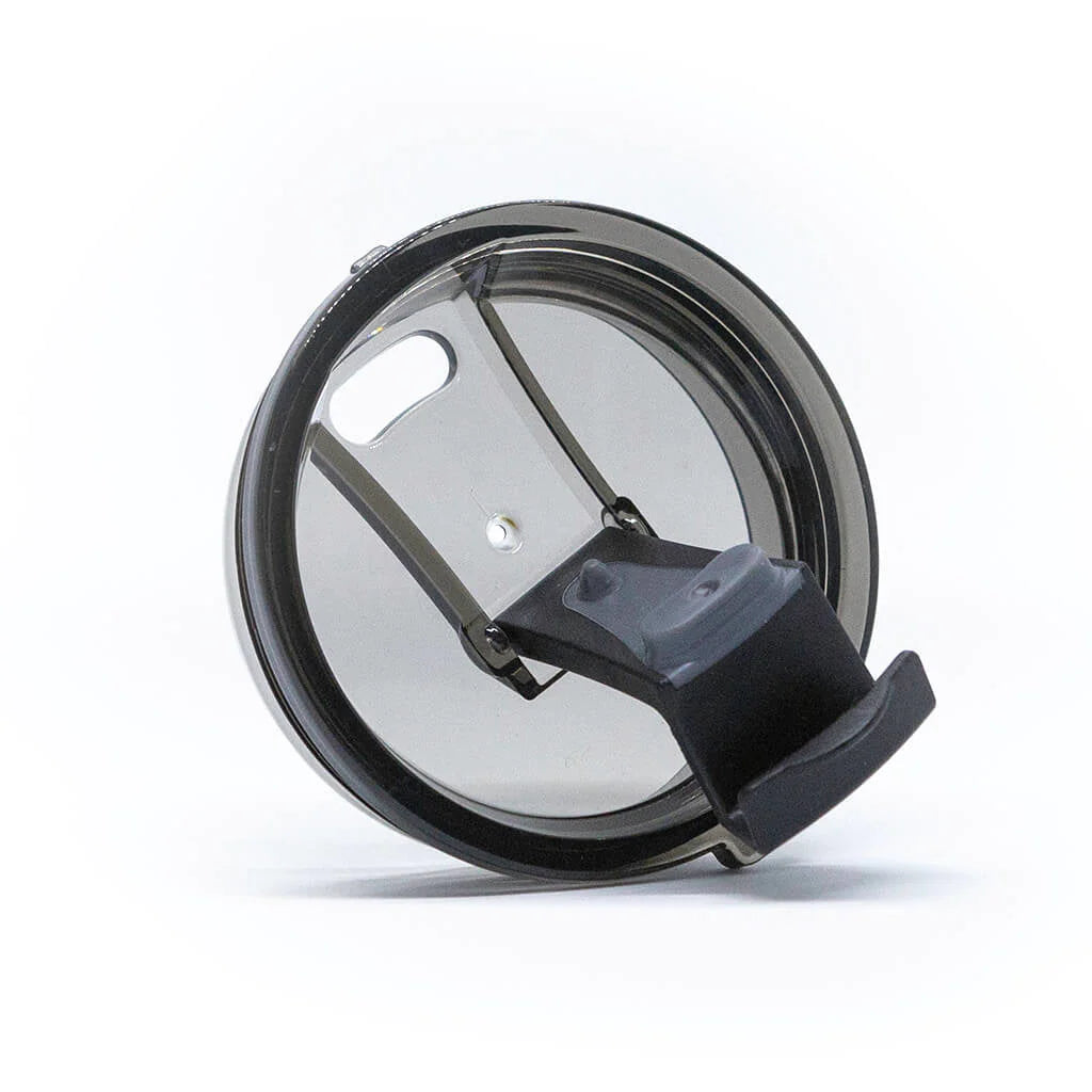 Isolierter To-Go-Becher "Let the adventure begin" von roadtyping