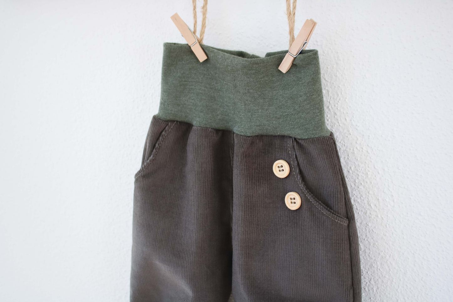 Knickerbocker Cord (Oliv)