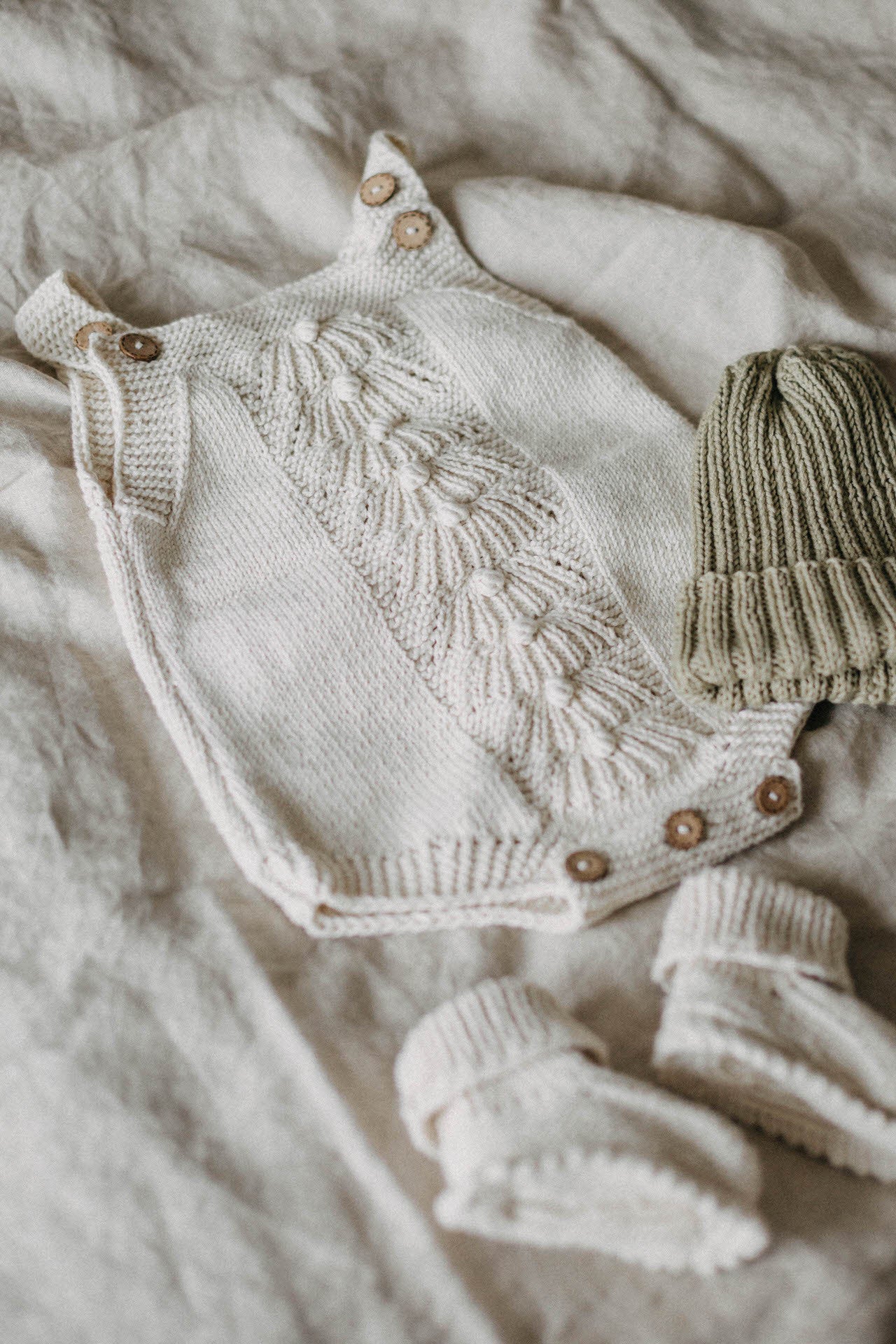 Greenmoonkids Strickromper "GreenMeri" (Ecru)