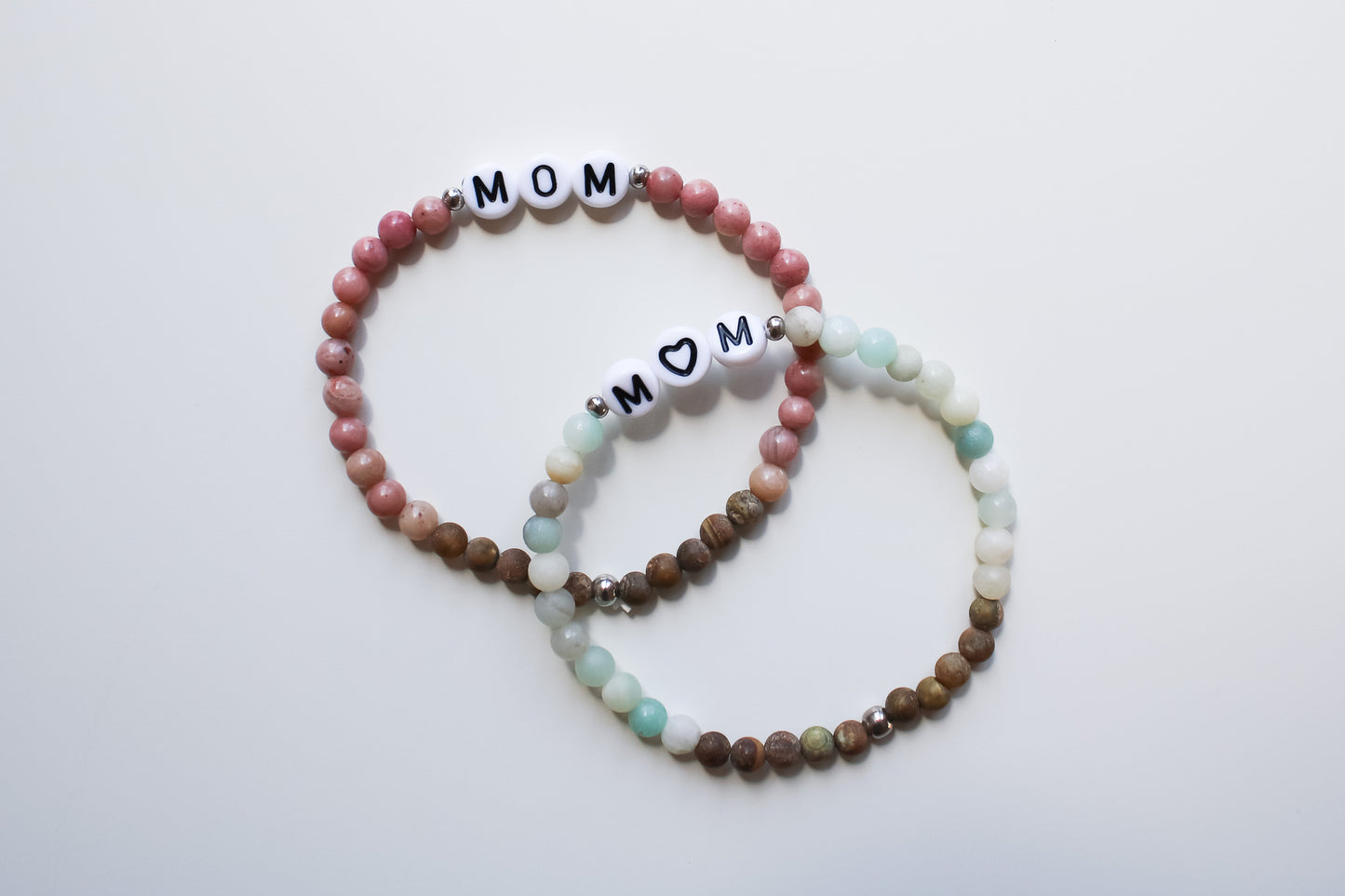 Mama-Armband "MOM" (Mint/Braun/Beige)