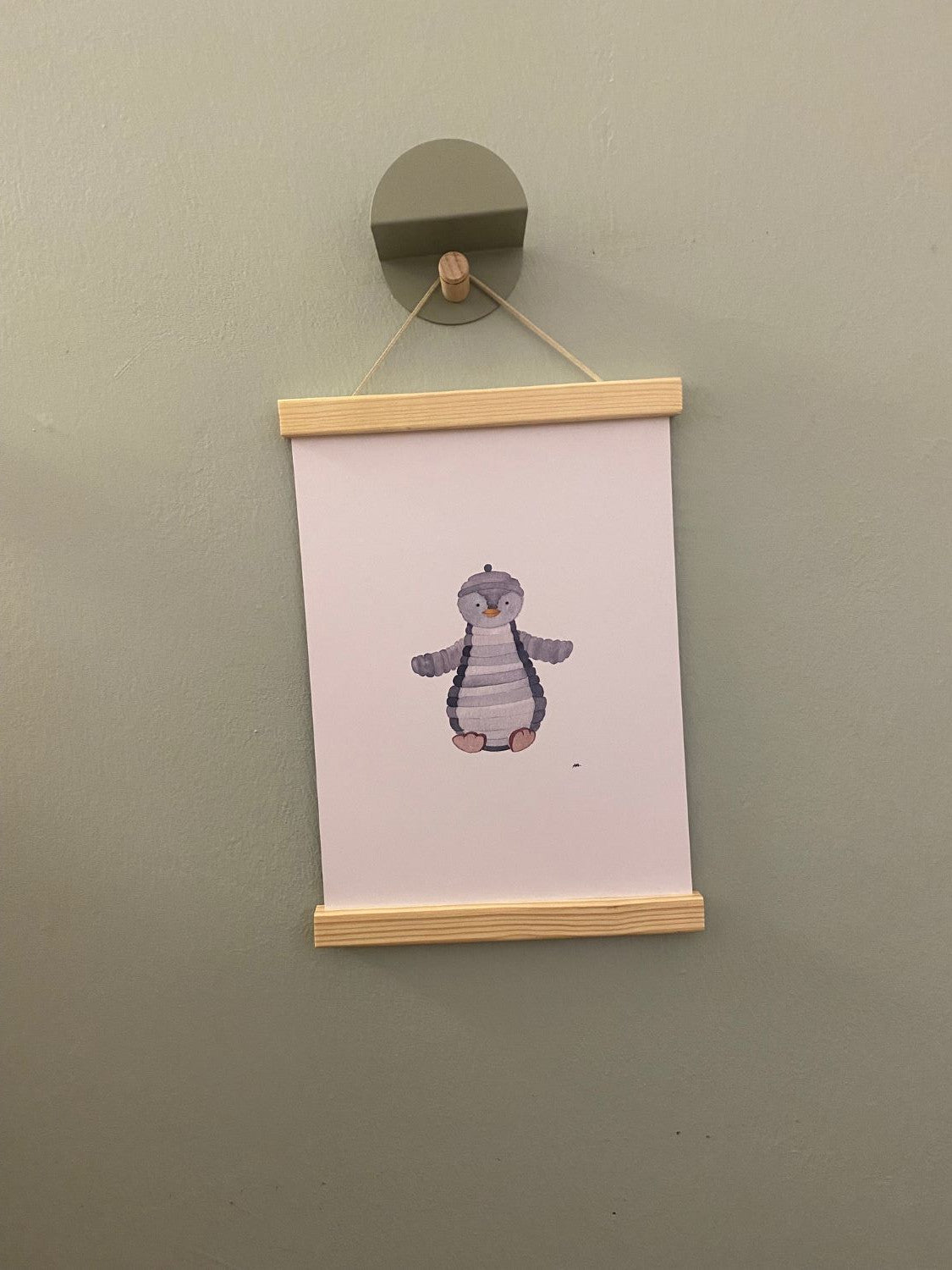 Kinder-Poster A4 "Pinguin" inkl. Posterleiste (Holz)