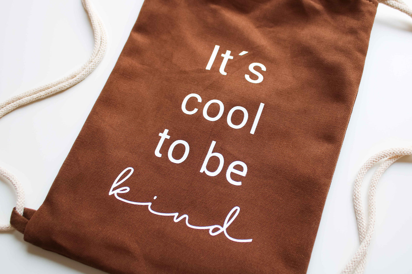 Kinder Turnbeutel "It's cool to be kind"