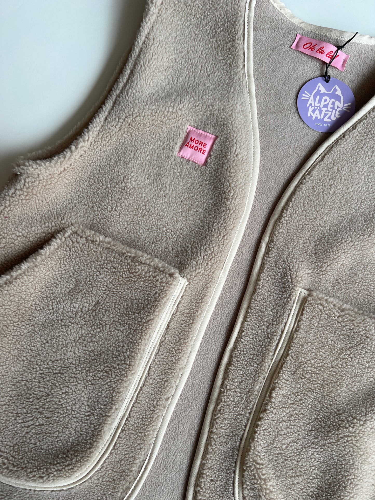 Teddy-Weste "Beige" (hell) von Alpenkätzle