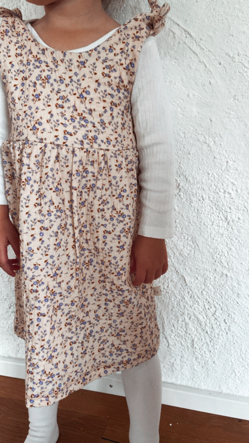 Mitwachsendes Kleid aus Musselin (Kornblume)
