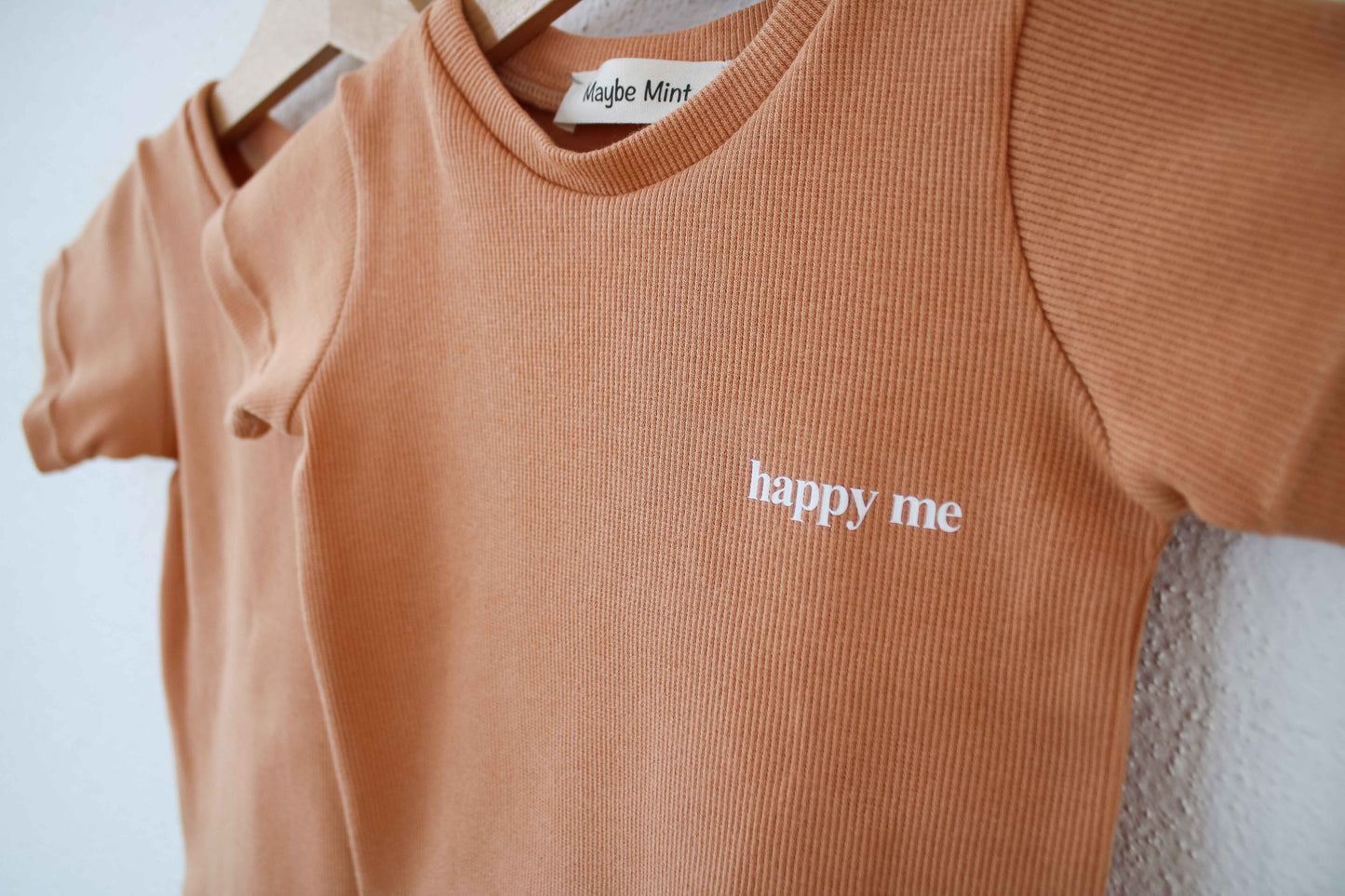 T-Shirt "Happy Me" (Rost)