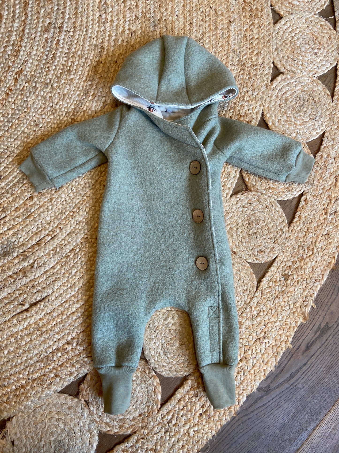Wollwalk Overall "Vintage Apple" (Hellgrün) - handgemacht