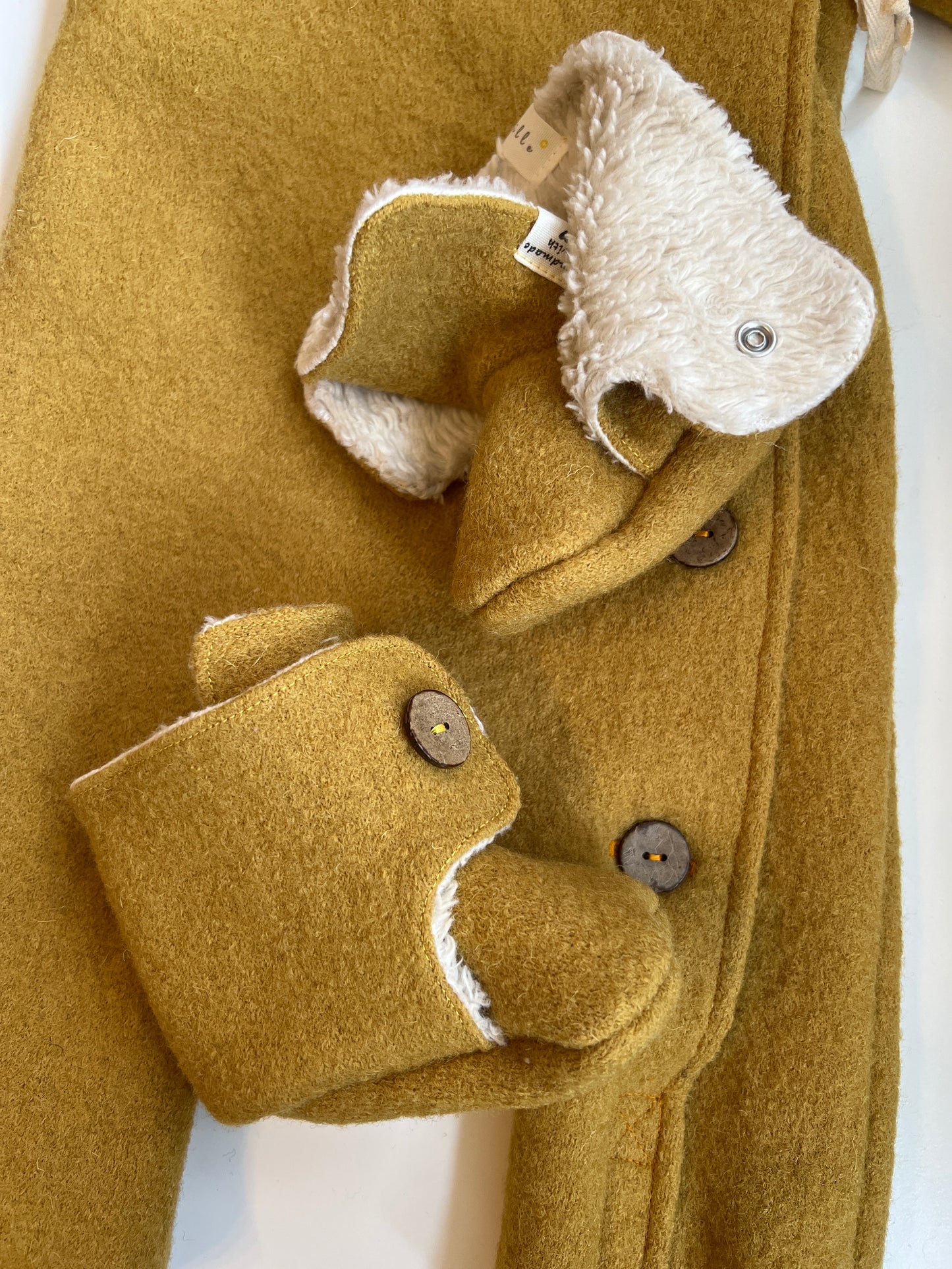 Wollwalk Schühchen "Teddy" (Gelb) - handgemacht