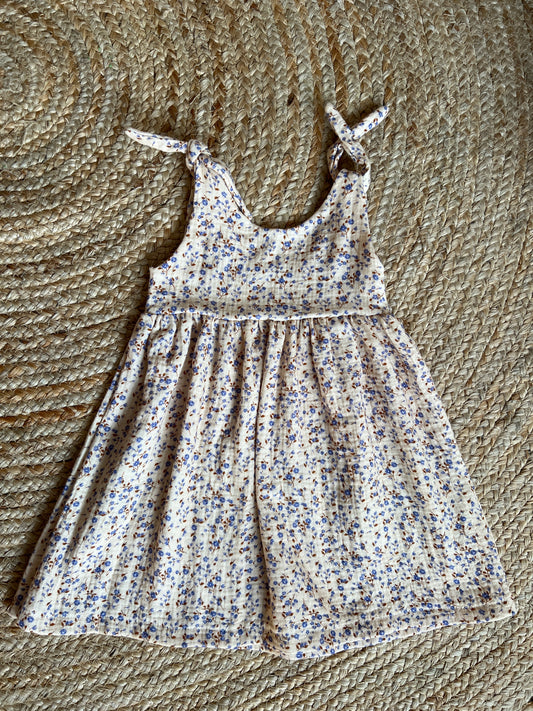 Mitwachsendes Kleid aus Musselin (Kornblume)