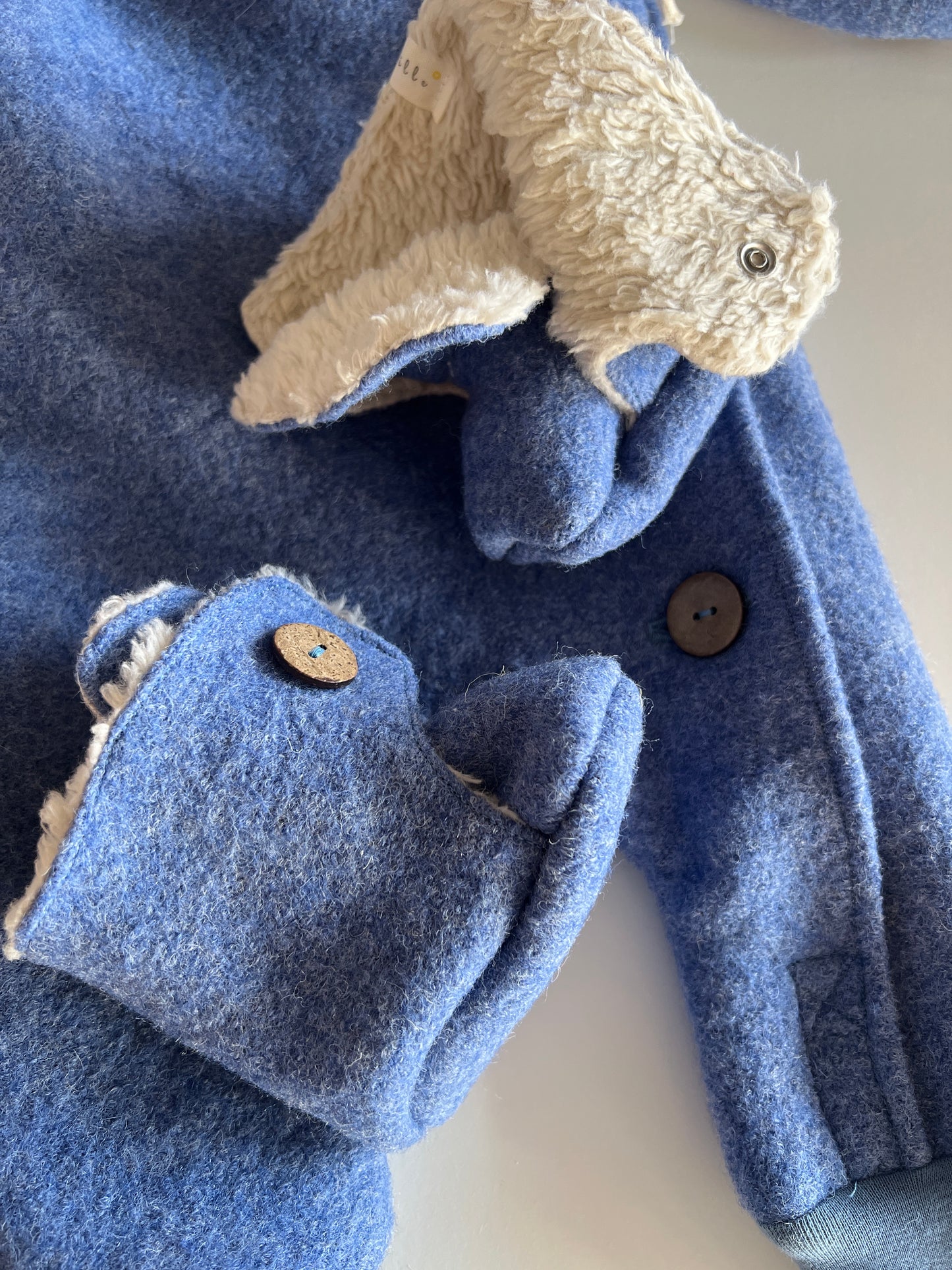 Wollwalk Schühchen "Teddy" (Blau) - handgemacht