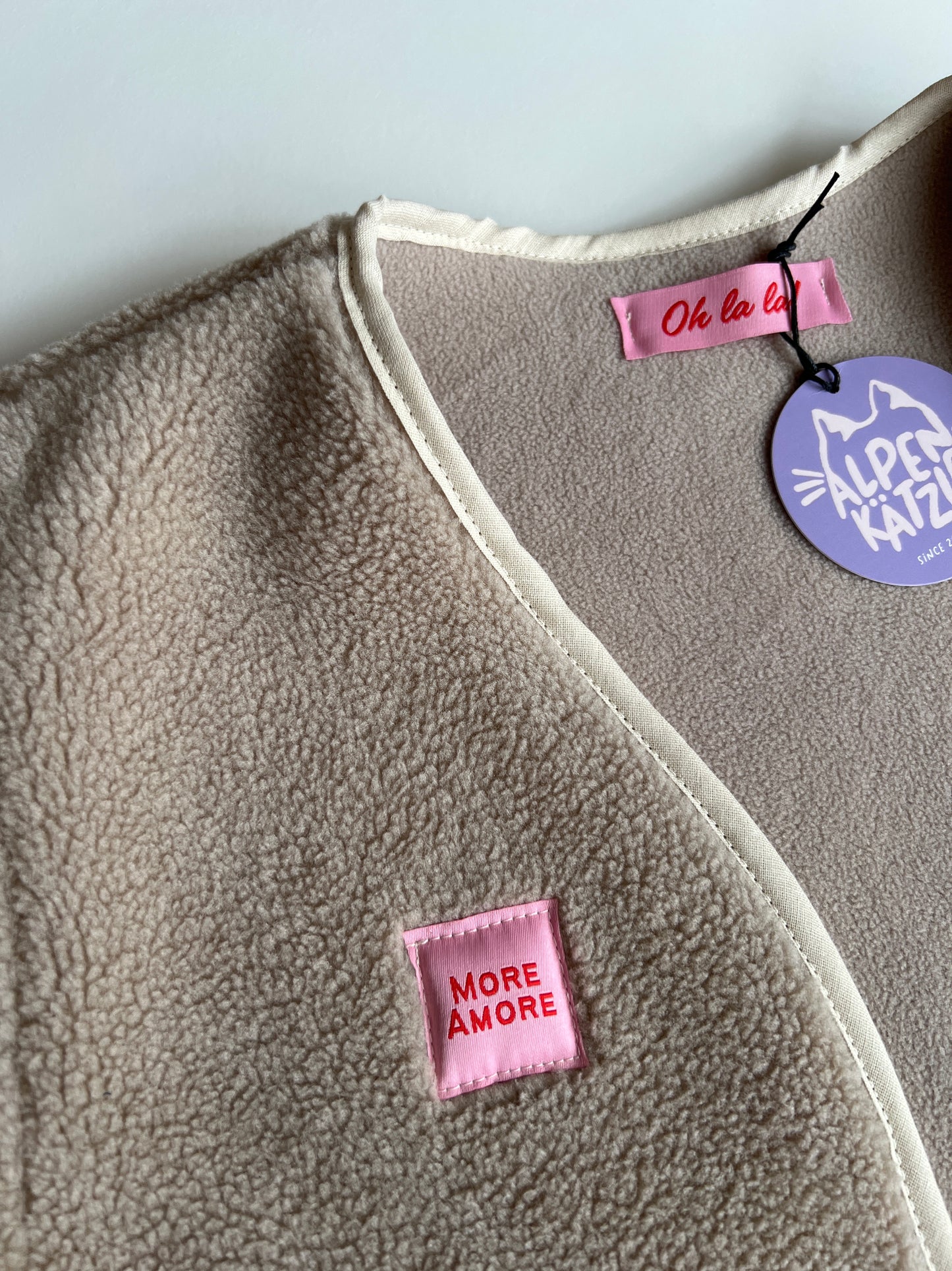 Teddy-Weste "Beige" (hell) von Alpenkätzle