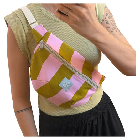 Crossbody Bag "Joe Stripes“ von Alpenkätzle