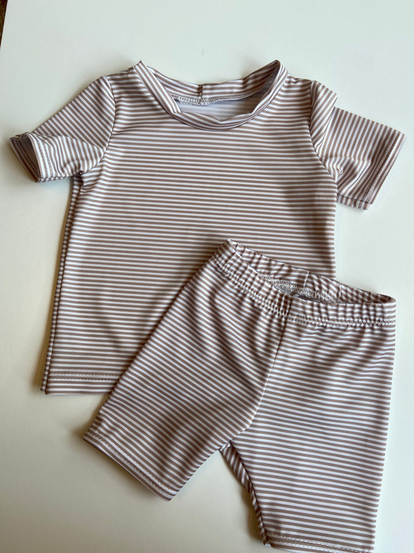 UV Shirt "Stripes" (Beige) - nachhaltige Swimwear