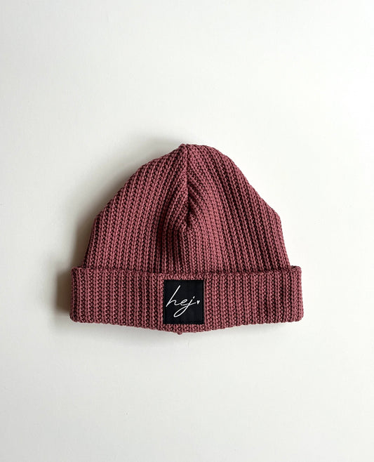 Strick Beanie "HEJ" (Altrosa)