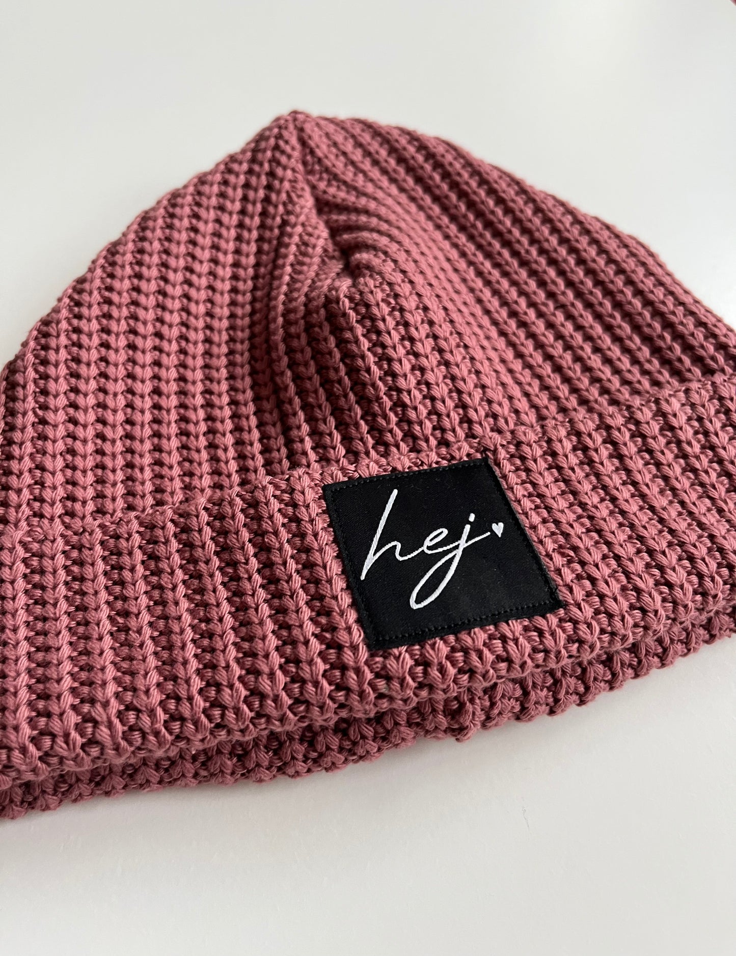 Strick Beanie "HEJ" (Altrosa)