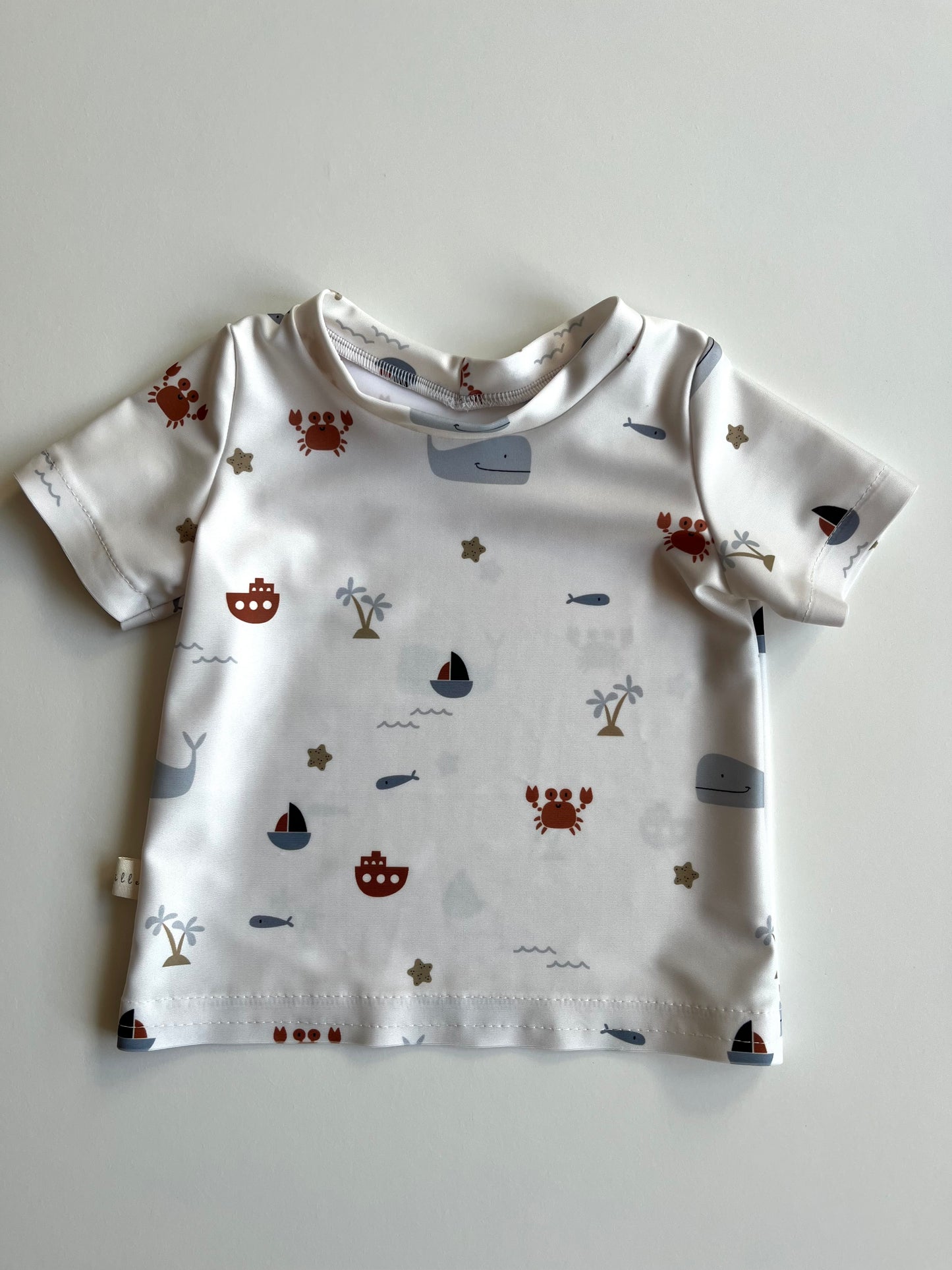 UV Shirt "Wasserwelten" - nachhaltige Swimwear