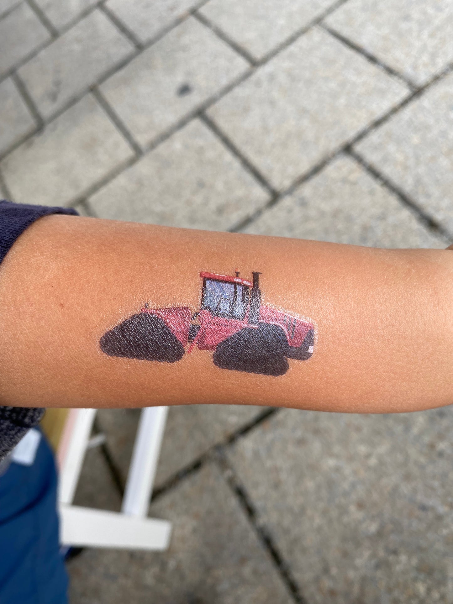 Kinder Tattoos - Machines & Cars