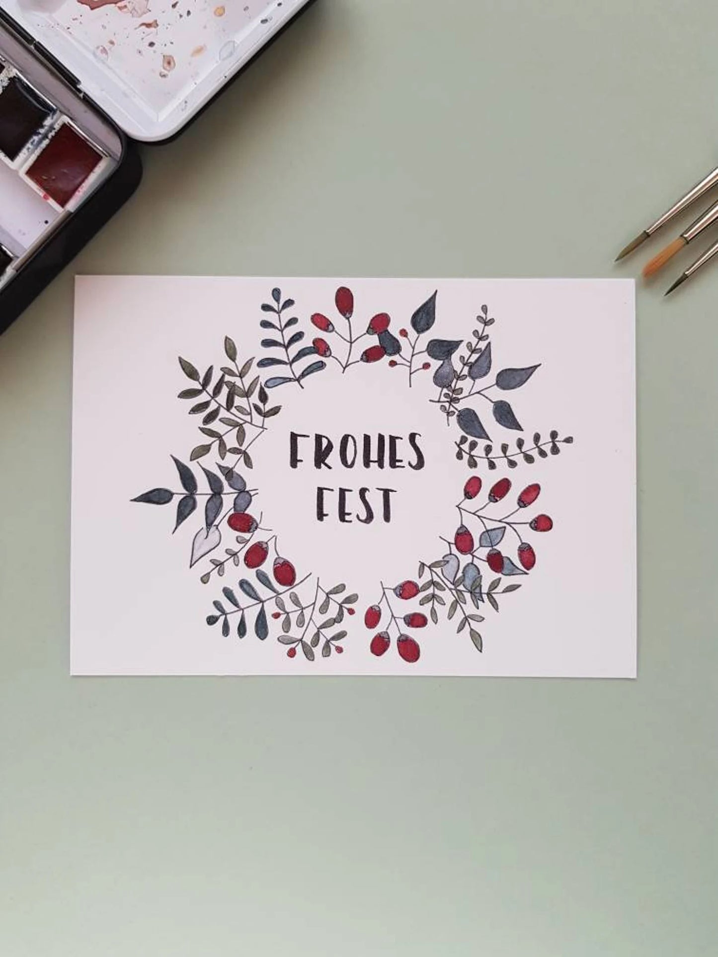 Postkarte "Frohes Fest - Hagebutten" (handgemalt)